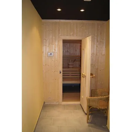 Eight Bedroom Holiday In Horni Mala Upa *