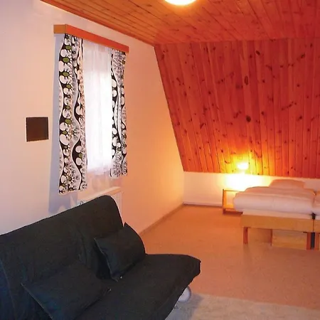 Eight Bedroom Holiday In Horni Mala Upa *